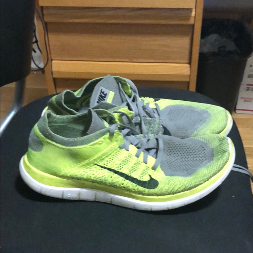 Nike free flynit 4.0